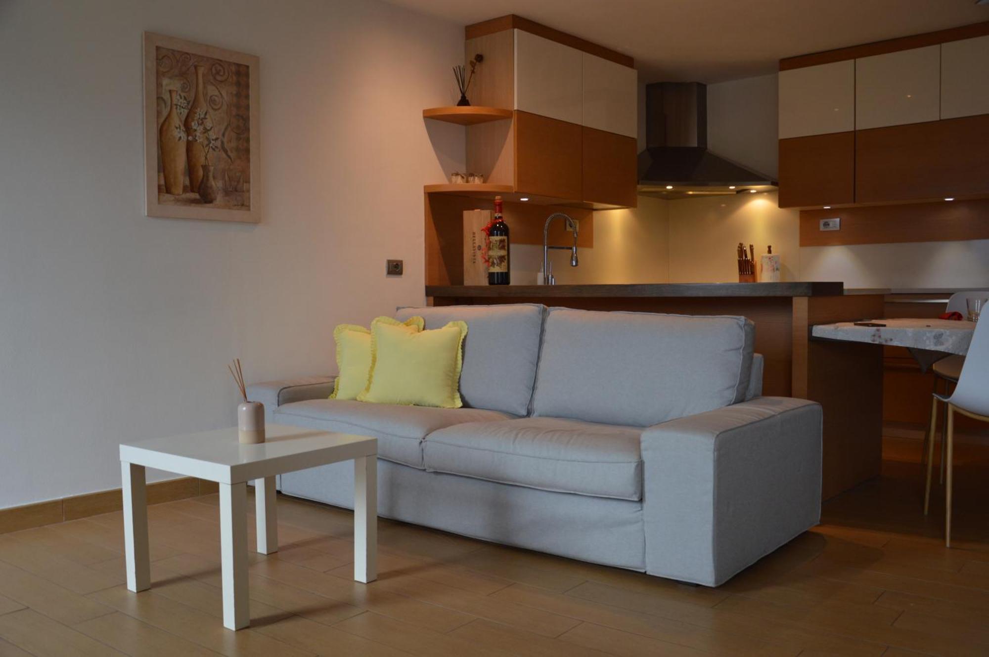 Casa Carmen Apartment Lake Como Донго Екстериор снимка