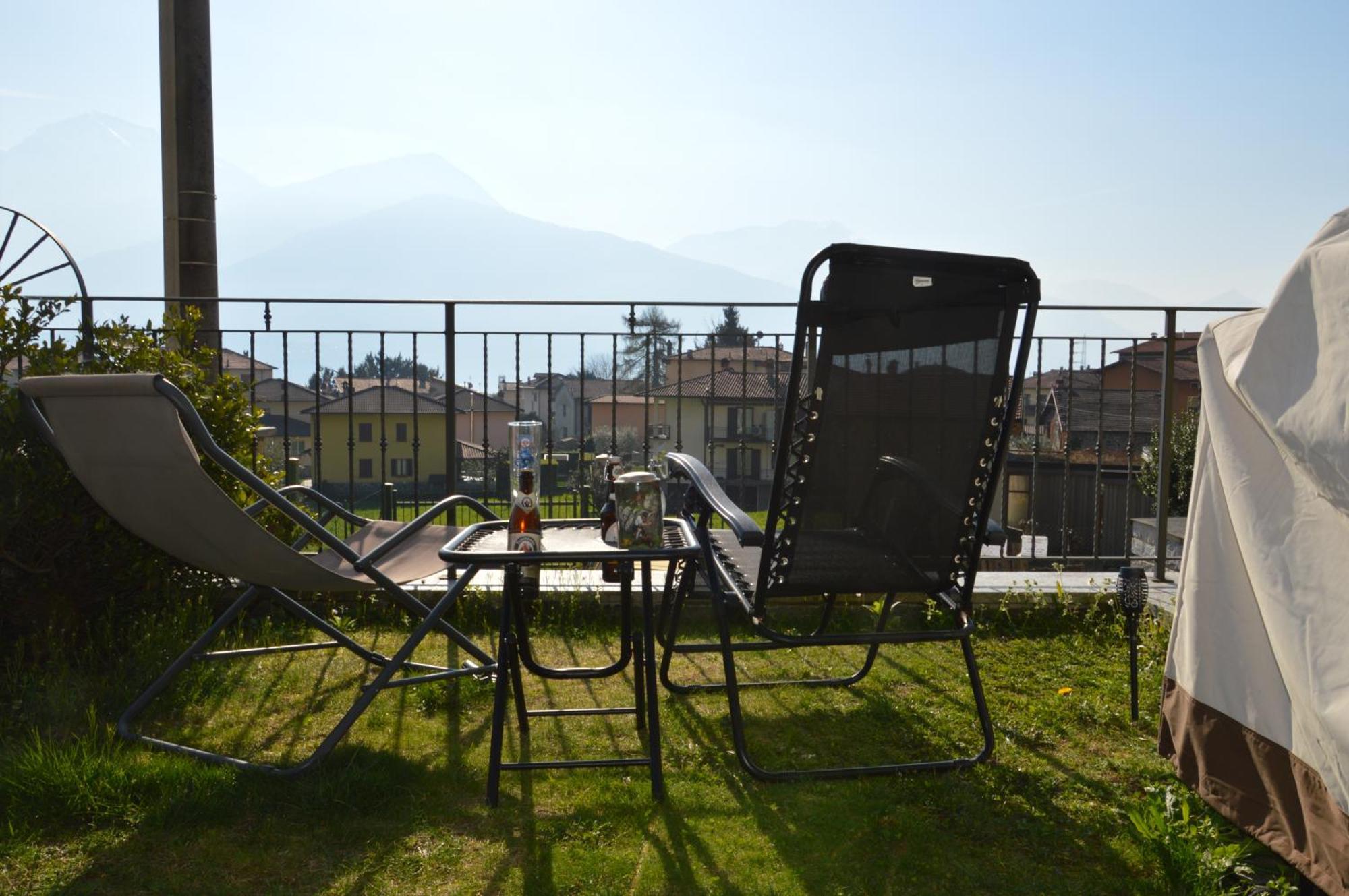 Casa Carmen Apartment Lake Como Донго Екстериор снимка